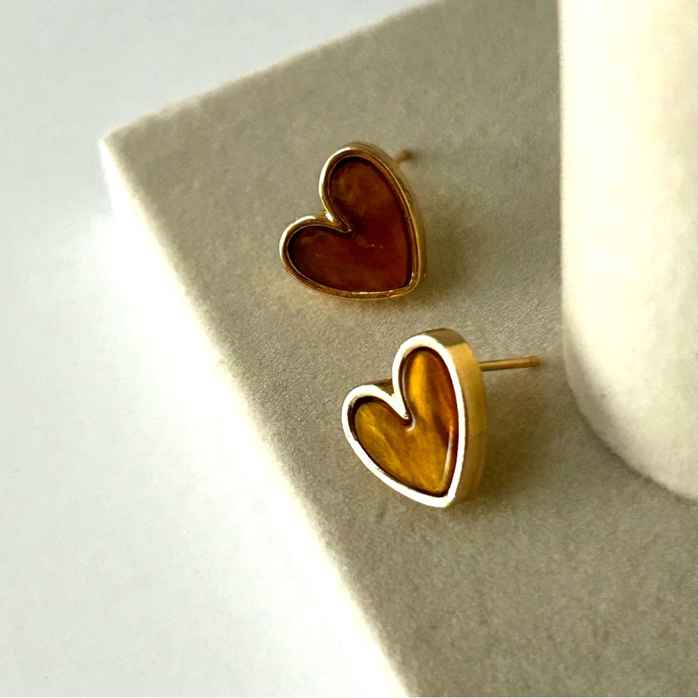 🍂Sweet Heart Earrings. Cheetah, Brown or Ivory with Gold. - Picture 7 of 12